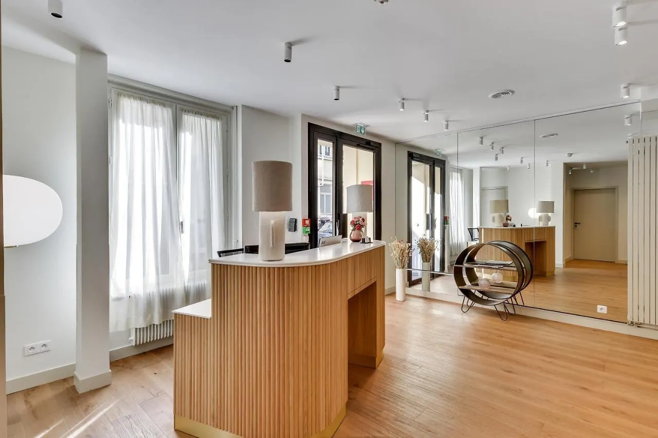 Hotel Alexandrine Opera Paris