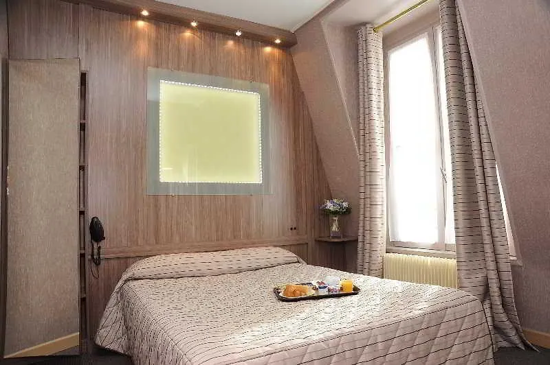 فندق الإكساندارين أوبرا باريس