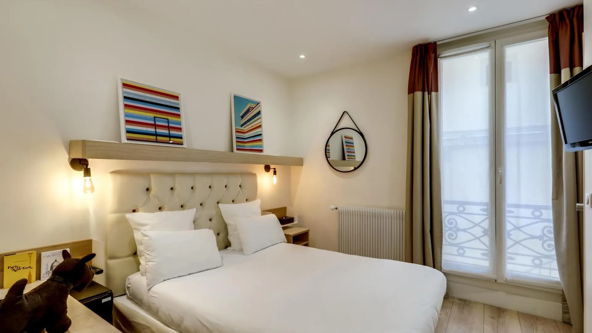 פריז Hotel Alexandrine Opera 3*,