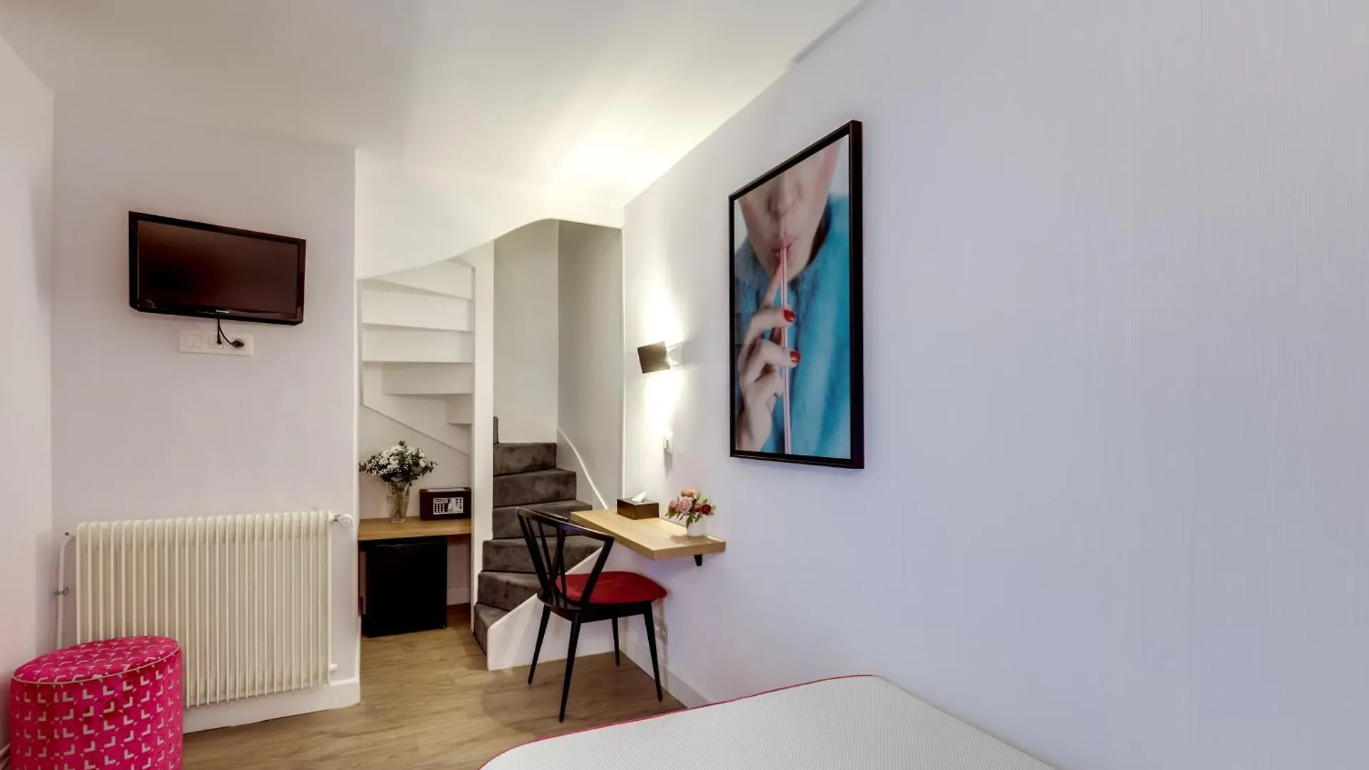 פריז Hotel Alexandrine Opera 3*,