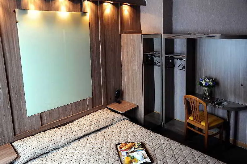 פריז Hotel Alexandrine Opera צרפת